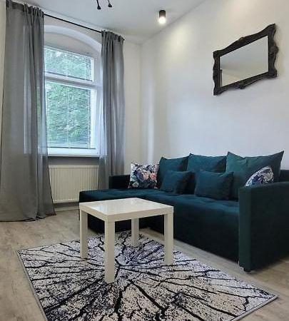 Apartament Citystation Wałbrzych Exteriör bild